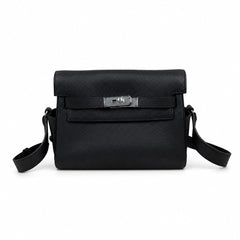 🆕 In stock Kelly Messenger messenger bag for men and women, black silver buckle, imported leather, all-steel hand-waxed thread, the highest cost-effectiveness on the Internet. The classic combination